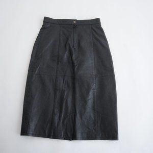 Elegant Black Pencil Skirt